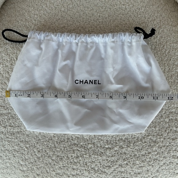COPY - Chanel White Cotton Drawstring Bag - Picture 6 of 8